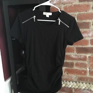 Black woman’s large Michael Kors top